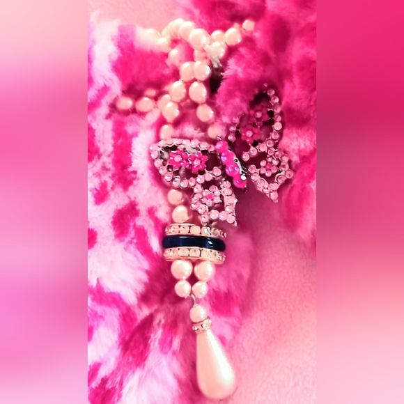 Pink wrap - Picture 5 of 5